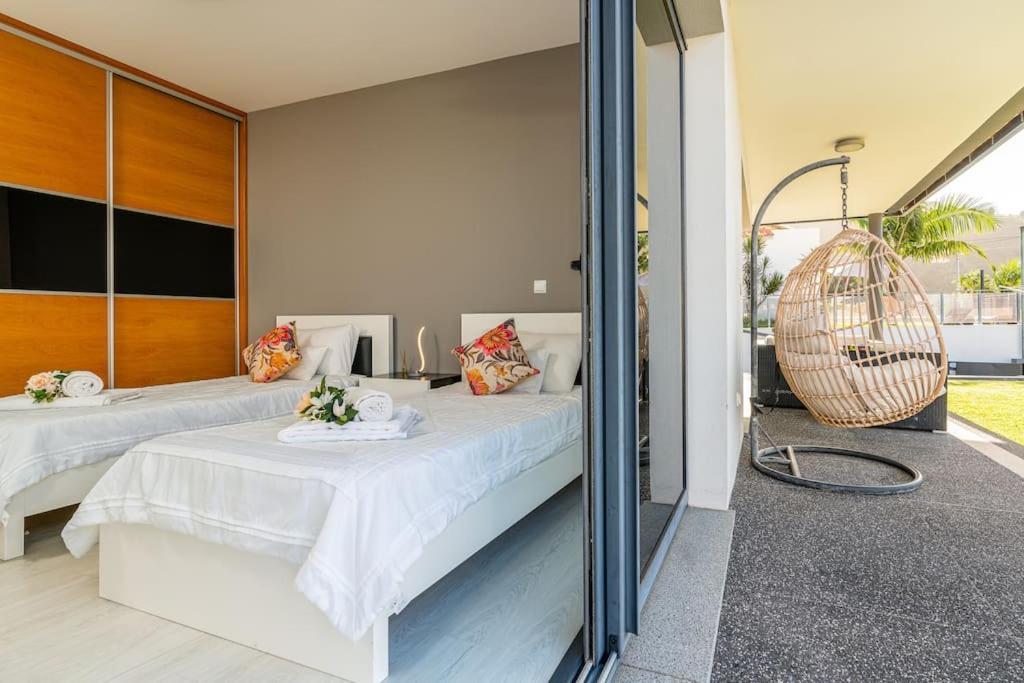 Villa Casa Mia, A Dream Spot With Heated Pool Arco da Calheta  Exterior foto