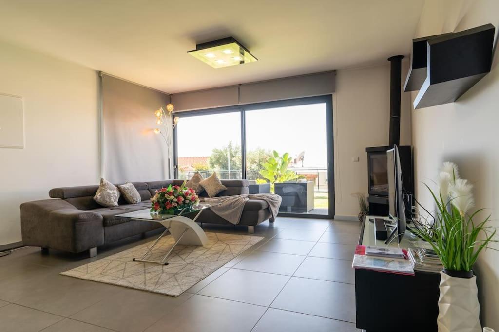 Villa Casa Mia, A Dream Spot With Heated Pool Arco da Calheta  Exterior foto